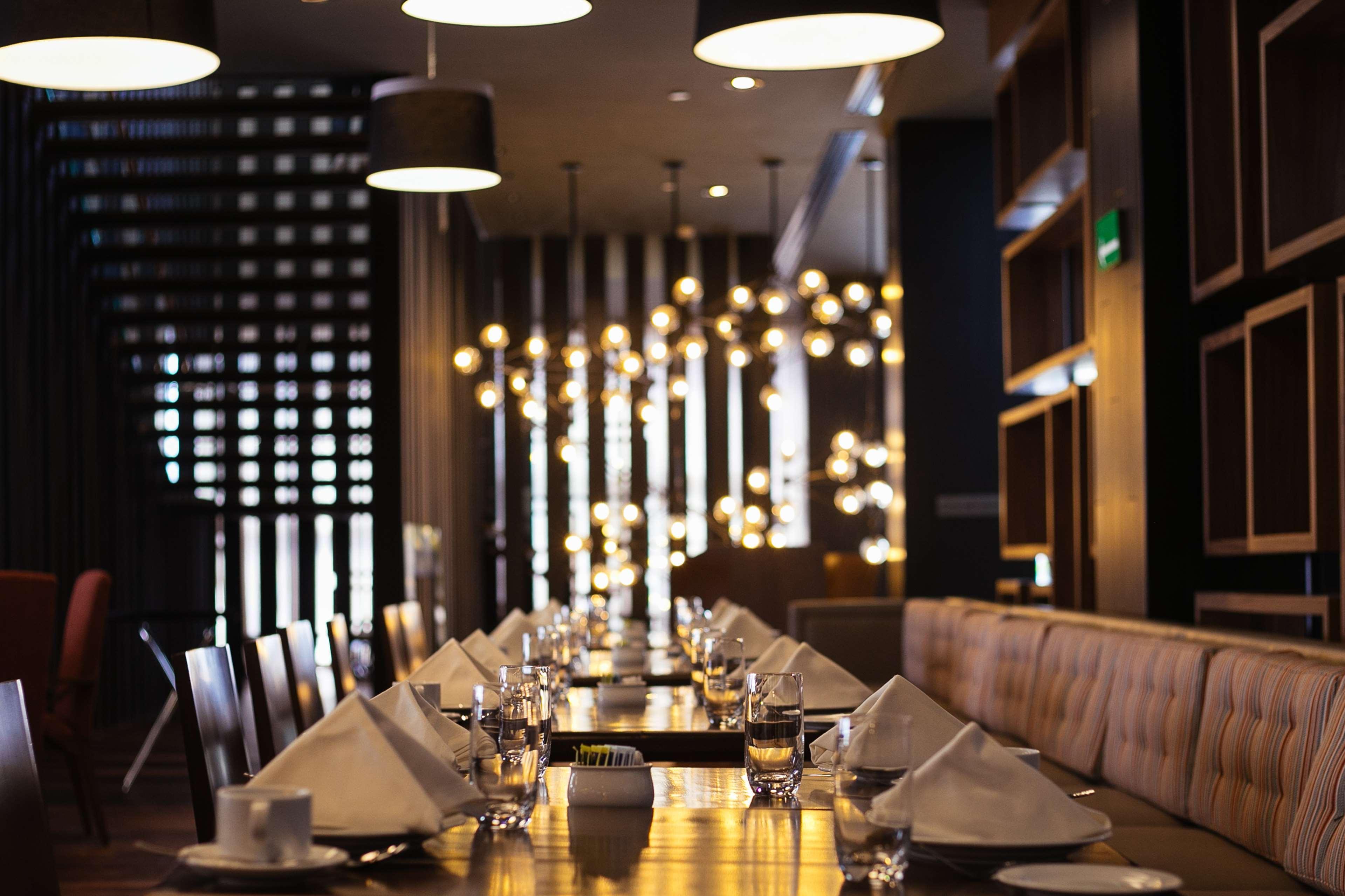 סלאיה Doubletree By Hilton Celaya מראה חיצוני תמונה