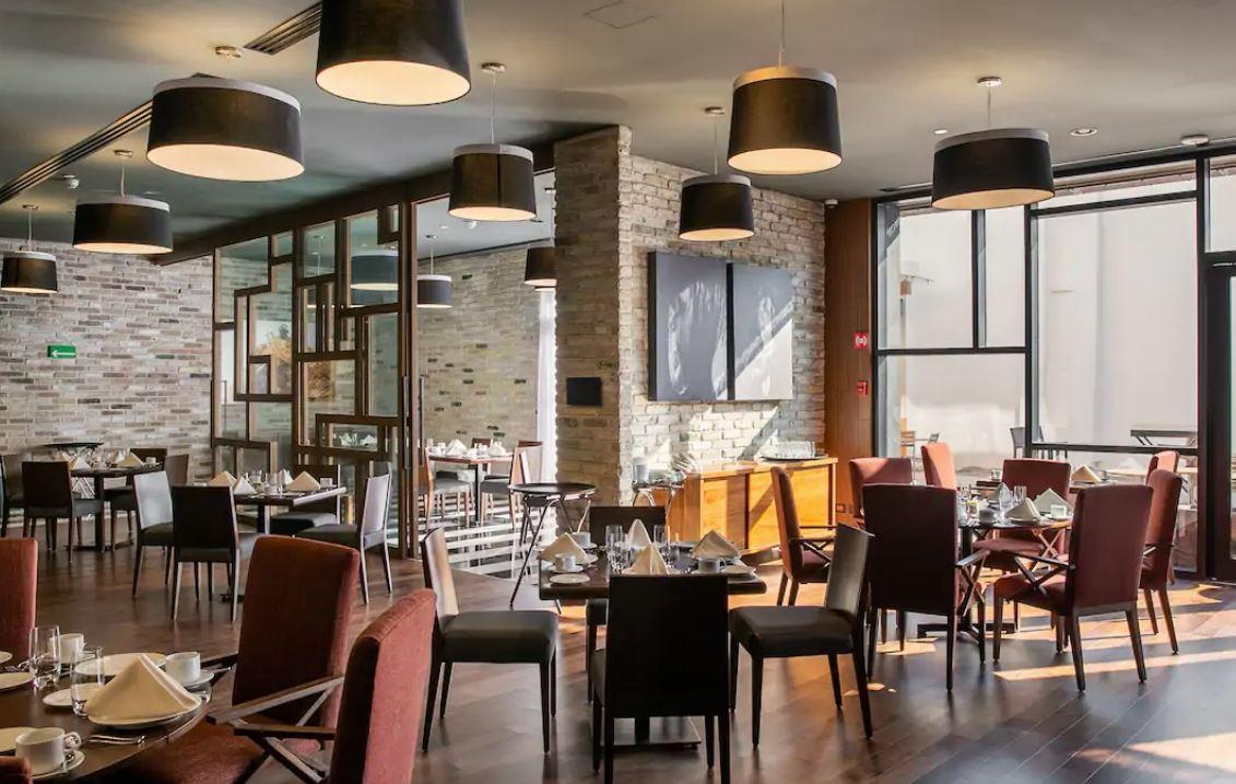 סלאיה Doubletree By Hilton Celaya מראה חיצוני תמונה