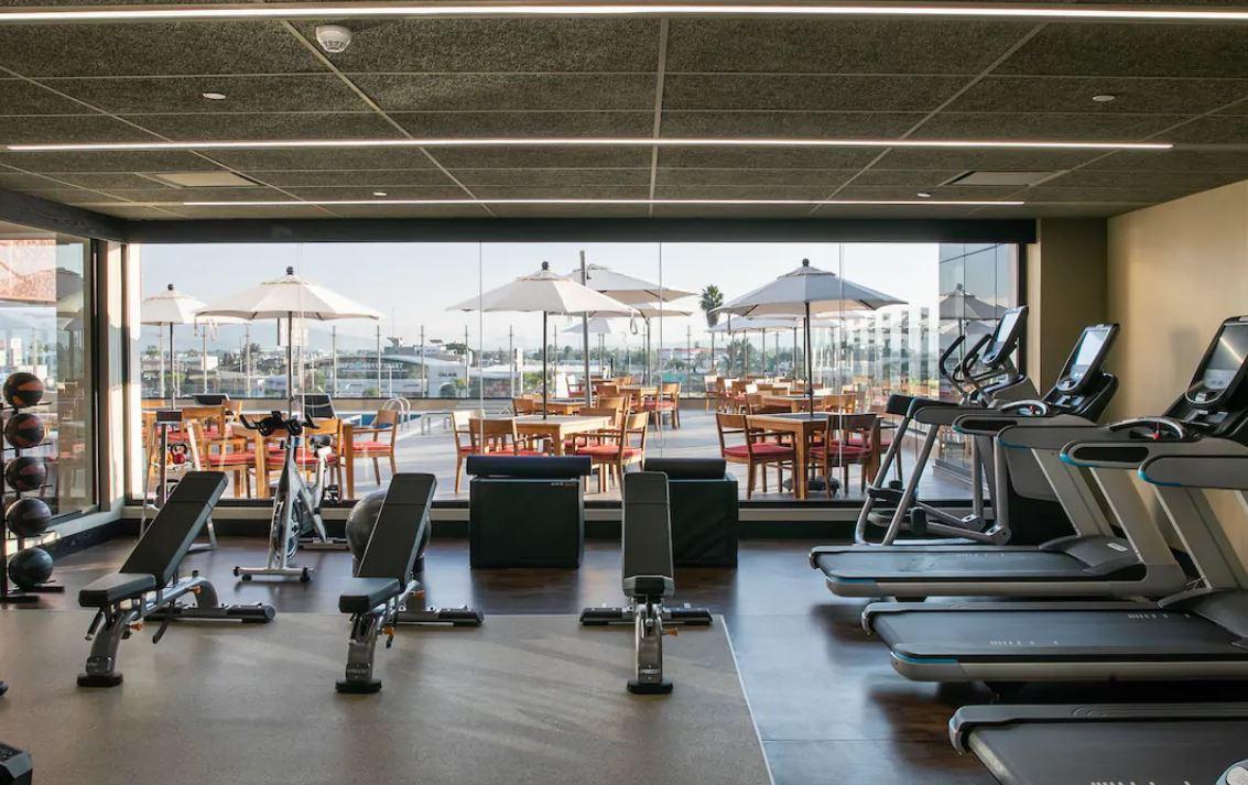 סלאיה Doubletree By Hilton Celaya מראה חיצוני תמונה